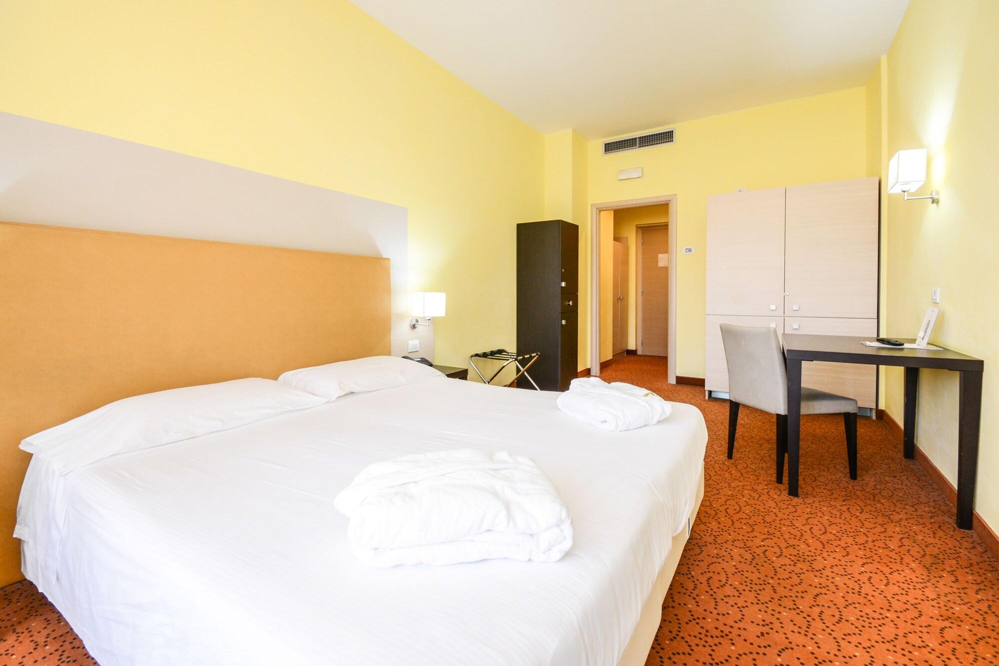 Regal Hotel